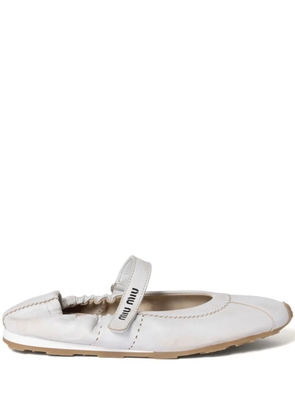 Miu Miu leather ballet flats - White