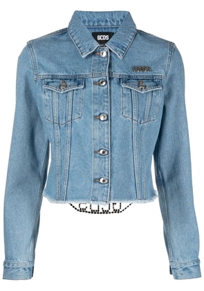 GCDS logo-plaque cropped denim jacket - Blue