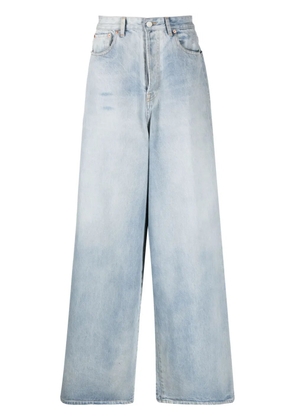 VETEMENTS Big Shape loose-leg jeans - Blue