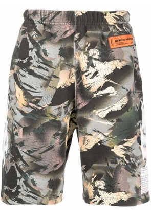 Heron Preston camouflage-print track shorts - Green