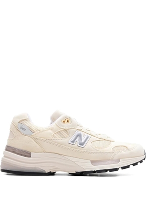 New Balance 992 'Made in USA - Calcium/Raw Cashew' sneakers - Neutrals