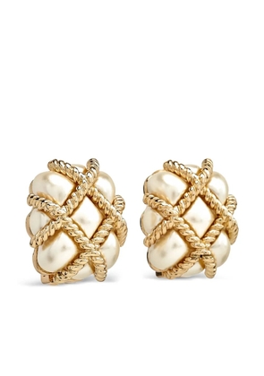 Kenneth Jay Lane quilted pearl clip earrings - Gold