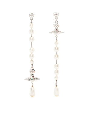 Vivienne Westwood Broken pearl earrings - White