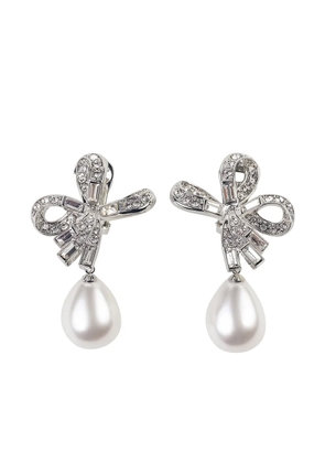 Kenneth Jay Lane pearl-detailing earrings - Silver