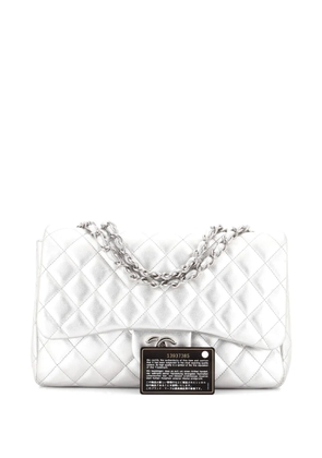 CHANEL Pre-Owned Classic Single Flap Bag Quilted Lambskin Jumbo shoulder bag - Silver