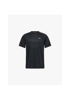 Mens Nike Stride Crewneck Woven T-Shirt