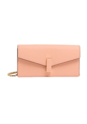 Iside pouch with chain