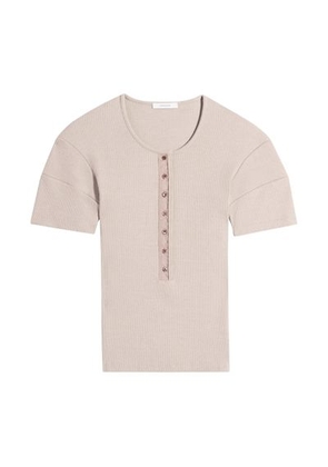 Fitted Henley t-shirt