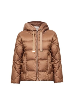 Hooded puffer jacket