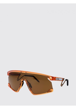 Sunglasses OAKLEY Men color Brown