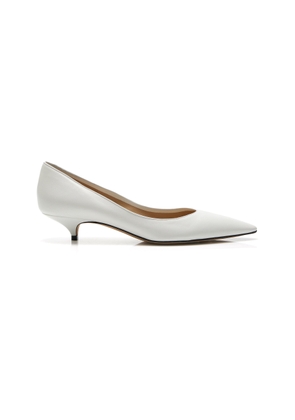 The Row Liisa II Leather Pumps - Moda Operandi