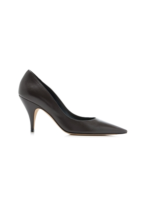 The Row Liisa II Leather Pumps - Moda Operandi