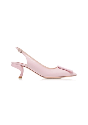 Roger Vivier Virgule Buckle-Embellished Patent Leather Slingback Pumps - Moda Operandi