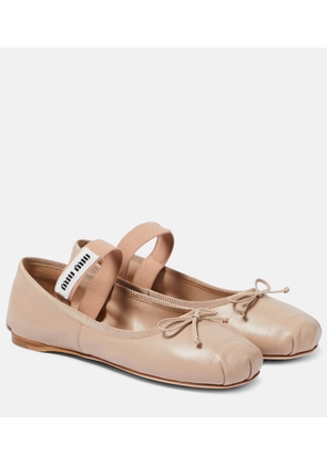 Miu Miu Logo leather ballet flats