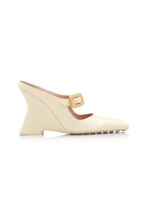Bottega Veneta Comet Mary-Jane Patent Leather Pumps - Moda Operandi