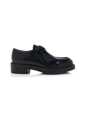 Prada Logo-Detailed Leather Oxford Loafers           - Moda Operandi