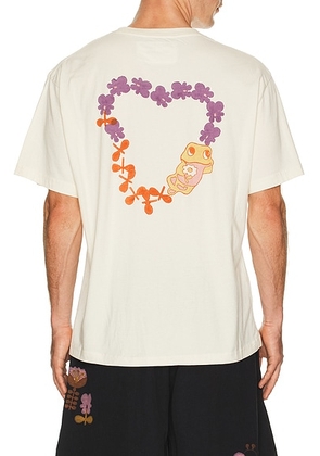 Story mfg. Grateful Tee in Ecru Earth Trip Heart - White. Size M (also in L).