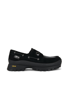 Sperry x Pleasures 3-eye Vibram Turn-lock Lug Boat Loafer in Black Leather Suede - Black. Size 11.5 (also in 11, 12, 7, 7.5, 8, 8.5).