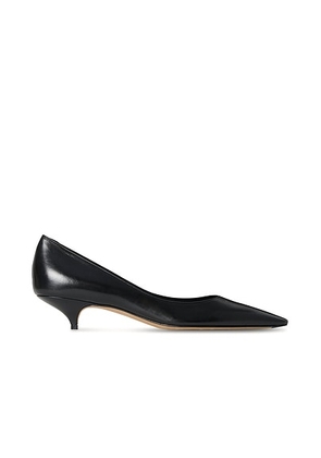 The Row Liisa Two Kitten Pump in Black - Black. Size 36 (also in 37.5, 39).