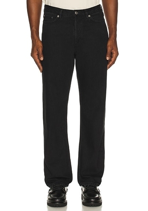 SAMSOE SAMSOE Eddie Jean in Black Rinse - Black. Size 31x32 (also in 30x32, 32x32, 33x32, 34x32, 36x32).