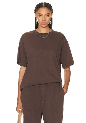 WAO The Relaxed Tee in brown - Multi. Size XL (also in L, XXL).