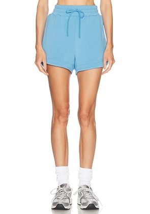 Varley Ollie High Rise 3.5 Short in Azure Blue - Blue. Size XS (also in L).