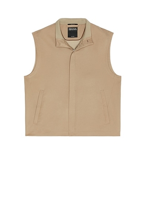 Zegna Microfiber Polyester Vest in Light Taupe - Taupe. Size 48 (also in 46, 50).