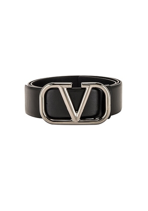 Valentino Garavani Valentino Garavani Buckle Belt in Black - Black. Size 90 (also in 85).