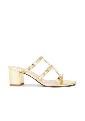 Valentino Garavani Rockstud Slide in Antique Brass - Metallic Gold. Size 39.5 (also in 36.5, 37).