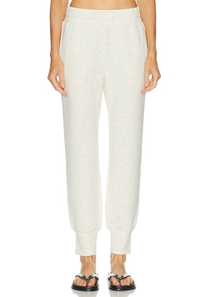 Varley The Slim Cuff 27.5 Pant in Ivory Marl Fleck - Ivory. Size M (also in L, S, XS).
