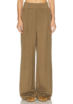 Varley The Extra Wide Leg 32 Pant in Military Olive - Olive. Size M (also in XS, S, L).