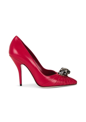 Valentino Garavani Pas De Chat Pump in Bright Red - Red. Size 40 (also in 39, 41).