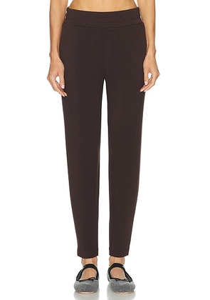 Varley The Slim 27.5 Pant in Coffee Bean - Chocolate. Size XS (also in ).