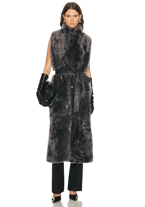Yves Salomon Long Toscana Lambskin Gilet in Asphalte - Grey. Size 36 (also in 34, 38, 40).