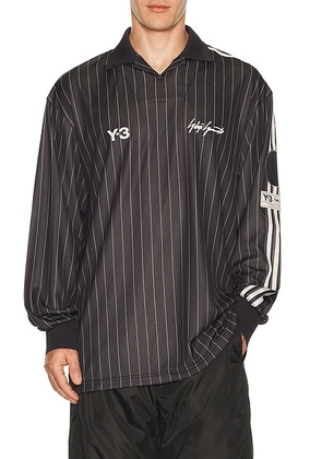 Y-3 Elite 5 Jacket in Black - Black. Size L (also in M, S, XL/1X).