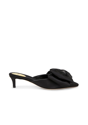 Valentino Garavani Yolande Mule in Nero - Black. Size 36.5 (also in 36, 37, 37.5, 38, 38.5, 39, 39.5, 40, 41).