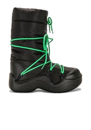 Bottega Veneta Puddle Bomber Boot in Black & Parakeet - Black. Size 38 (also in 36, 39, 41).