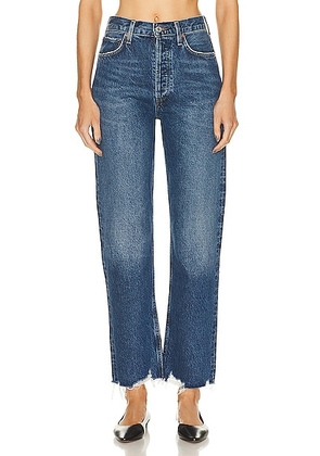 AGOLDE 90s Pinch Waist High Rise Straight Jeans in Swindle - Denim-Medium. Size 31 (also in 23, 32, 33).