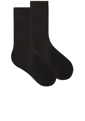 Eterne Classic Rib Socks in Black - Black. Size all.