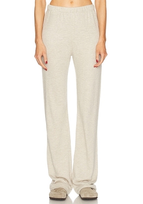 Eterne Straight Leg Sweatpant in Heather Oatmeal - Beige. Size XL (also in L).