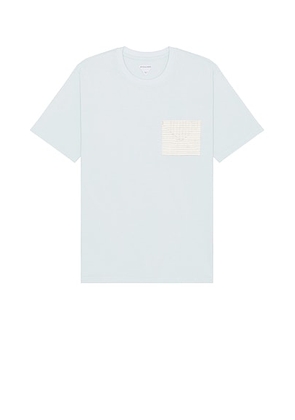 Bottega Veneta Jersey T-shirt With Notebook Pocket in Bubble - Baby Blue. Size XL/1X (also in S).