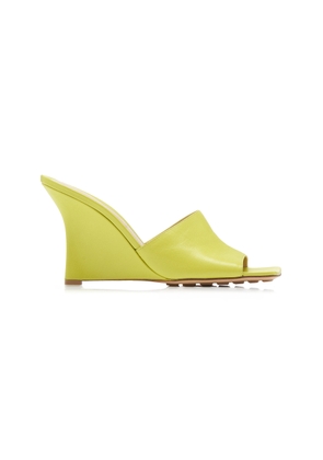 Bottega Veneta Stretch Wedge Lounge Leather Mules - Moda Operandi
