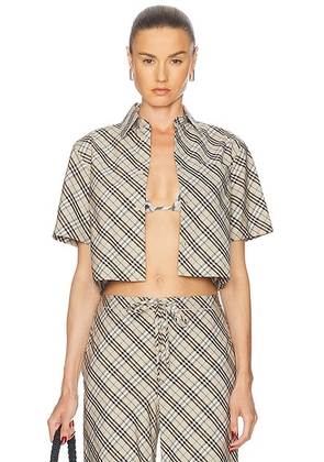 Burberry Short Sleeve Button Up Top in Husk IP Check - Cream. Size 6 (also in ).