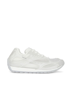 Bottega Veneta Orbit Sneaker in Glass & White - White. Size 37 (also in 36, 38, 39, 40, 41).
