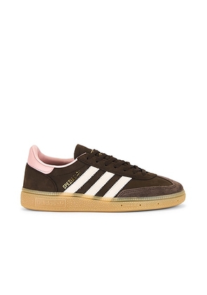 Adidas Originals Handball Spezial Sneaker in Dark Brown  Alumina  & Wonder Mauve - Brown. Size 6 (also in 10, 8.5, 9.5).