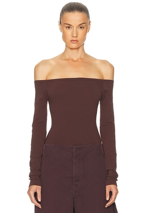 ALAÃA Off The Shoulder Bodysuit in Chocolat - Chocolate. Size 40 (also in 36).