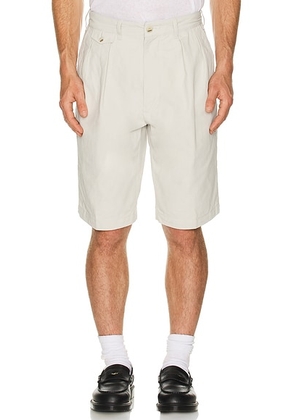 Beams Plus 2 Pleats Shorts Twill Bio Washed in Cement - Cream. Size M (also in L, S, XL).