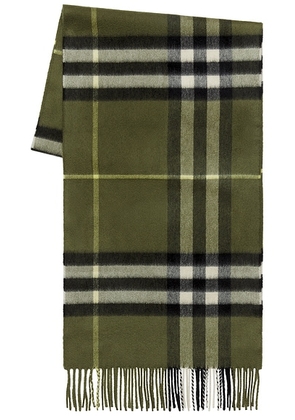 Burberry 168x30 Giant Check Cashmere Scarf in Pea Green - Green. Size all.