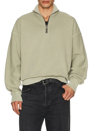 AGOLDE Idris Quarter Zip in Wicker - Grey. Size S (also in L, M, XL/1X).