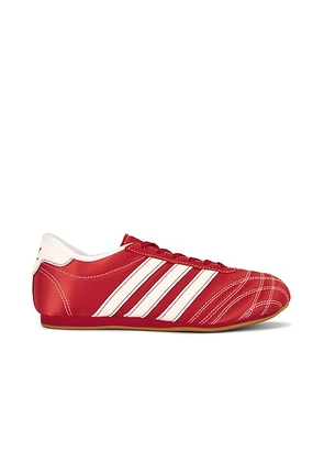 Adidas Originals Taekwondo in Off White & Better Scarlet - Red. Size 6 (also in 6.5, 7, 7.5).